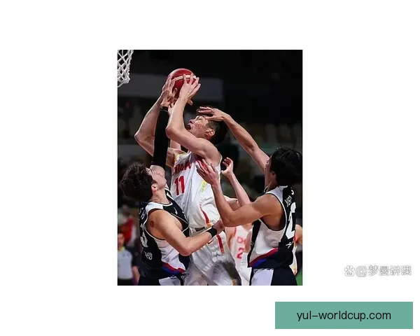 中日男篮首节罚球差距悬殊引发